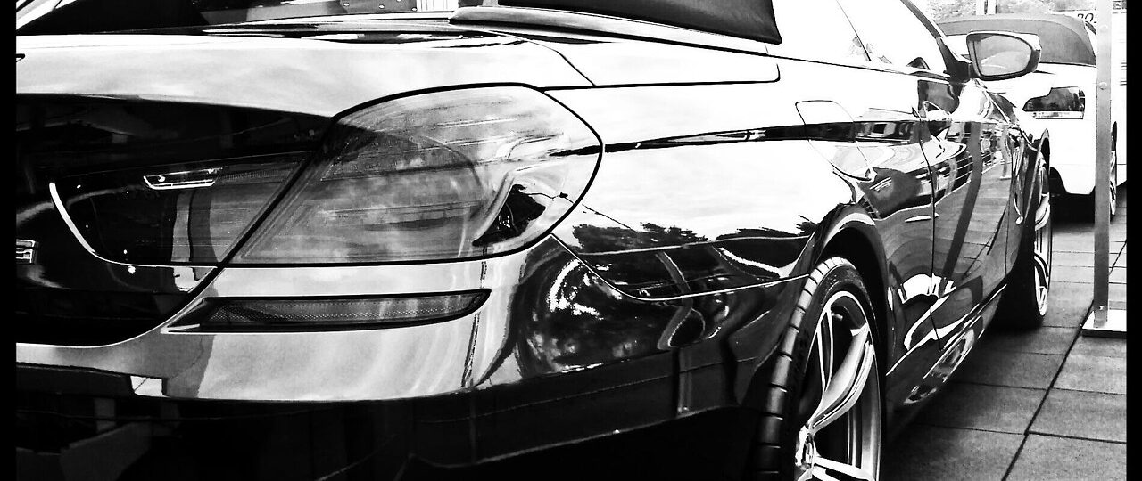 Waarom maakt mijn BMW 1 Serie een ratelend geluid bij koude start