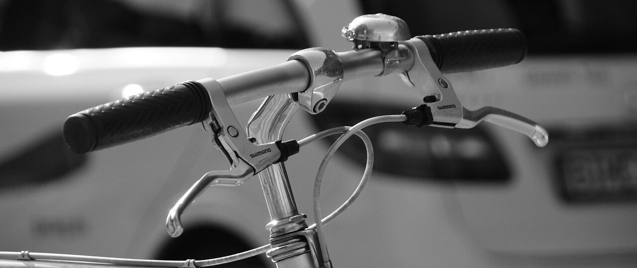 Hoe werkt de elektrische handrem van een Mercedes B-Klasse