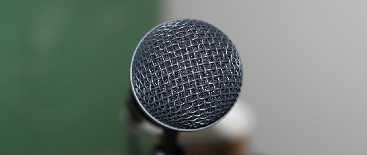 Waarom maakt mijn Hyundai i30 een piepend geluid bij remmen