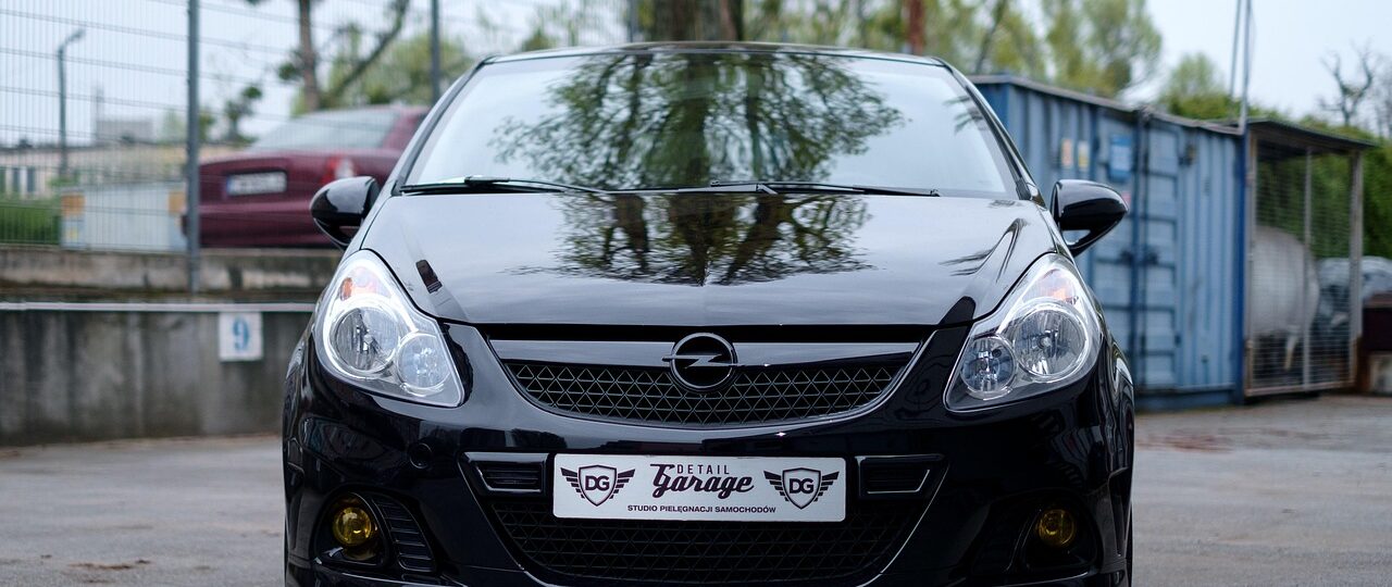 Opel Corsa 1.2 Turbo trilt bij stationair draaien