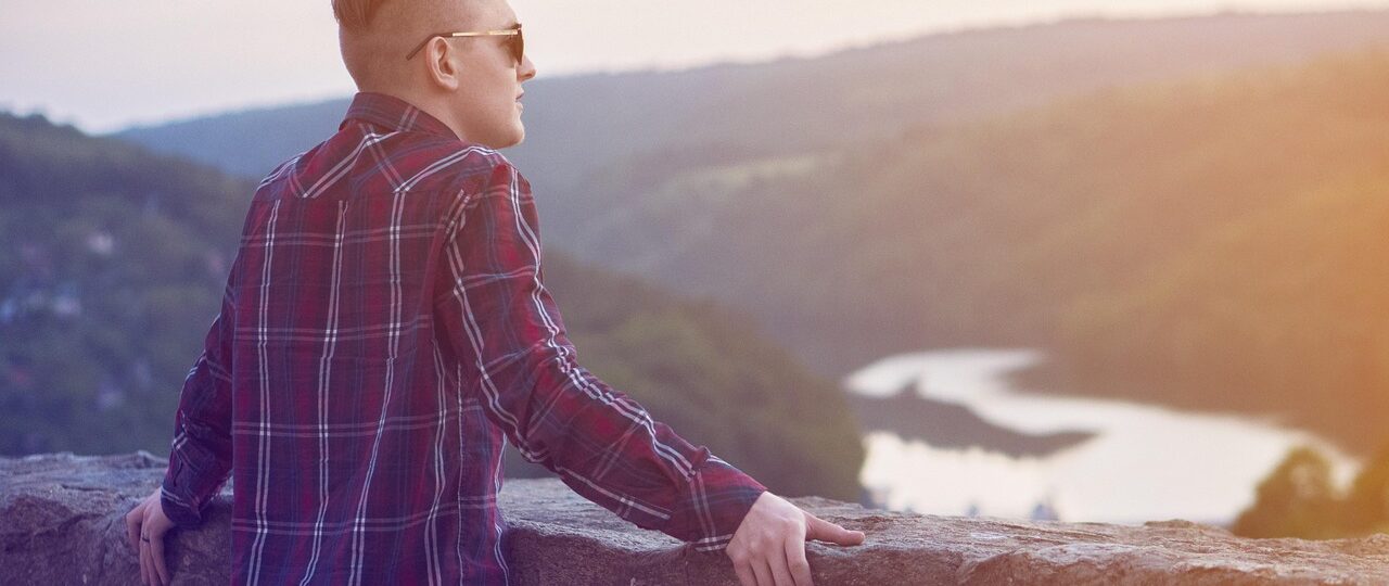 Hoe controleer je de bandenspanning handmatig